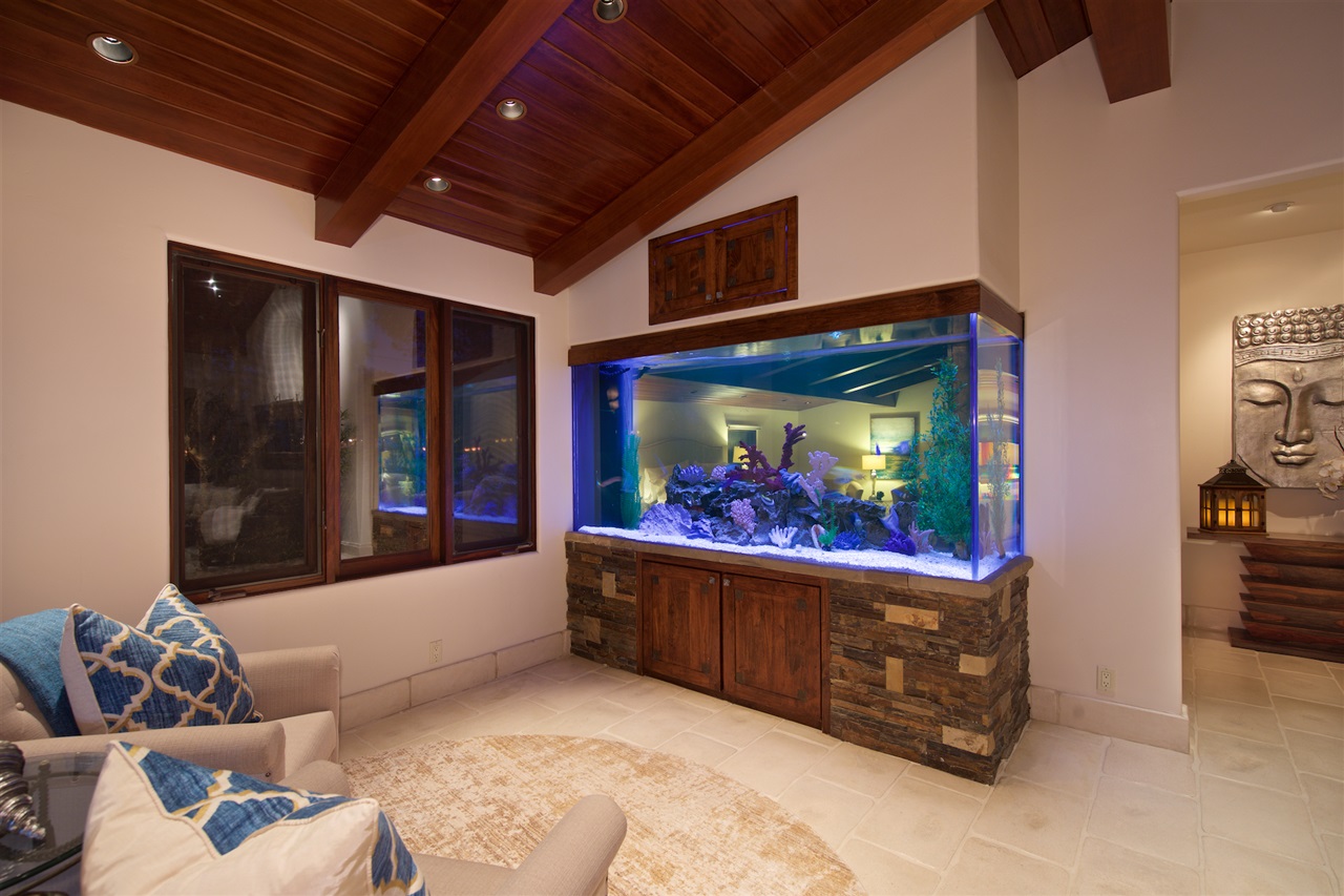 1440 Crest Road Del Mar, CA 92014 - Photo 8 of 25