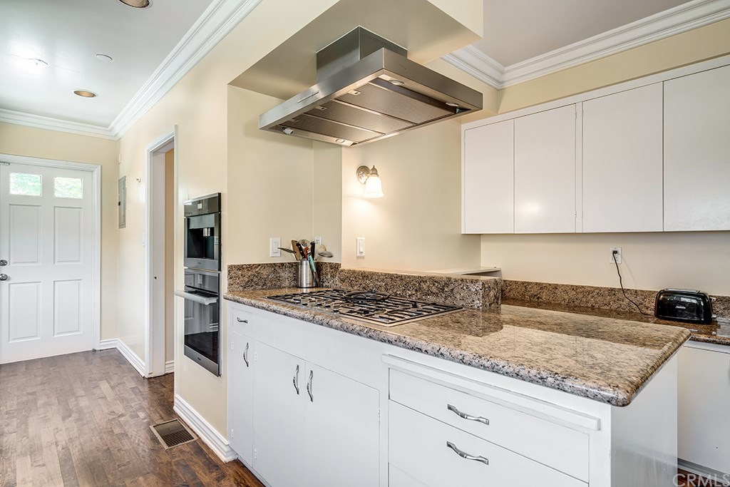 2000 Lorain Road San Marino, CA 91108 - Photo 6 of 27