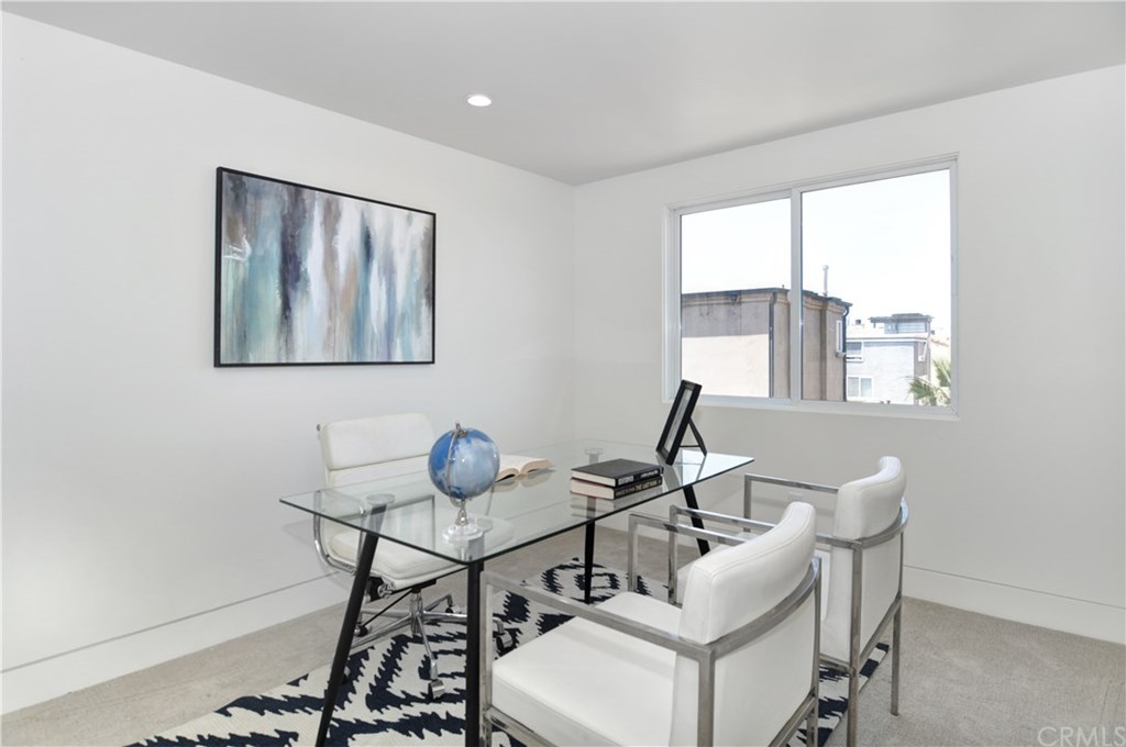 30 Pacific Avenue Surfside, CA 90743 - Photo 33 of 41