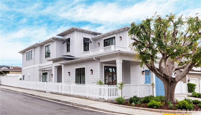 2622 Maple Avenue Manhattan Beach, CA 90266 - Photo 1 of 45