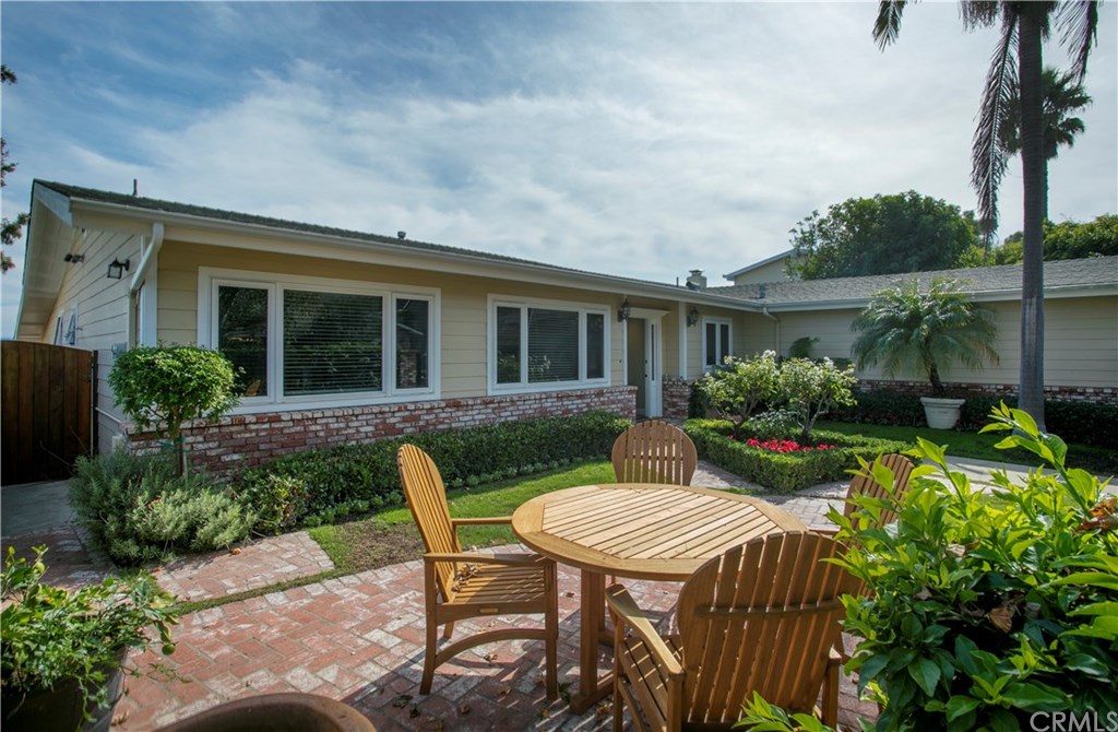 3064 Nestall Road Laguna Beach, CA 92651 - Photo 4 of 29