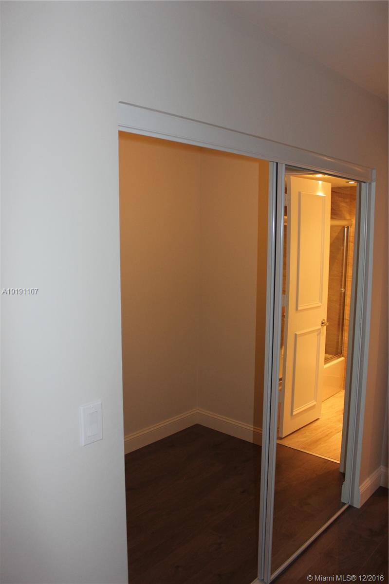 22605 Southwest 66th Avenue, Unit 310 Boca Raton, FL 33428 - Photo 19 of 34