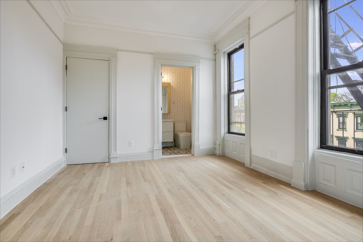 285 MacDonough Street, Unit 3F Brooklyn, NY 11233 - Photo 4 of 5