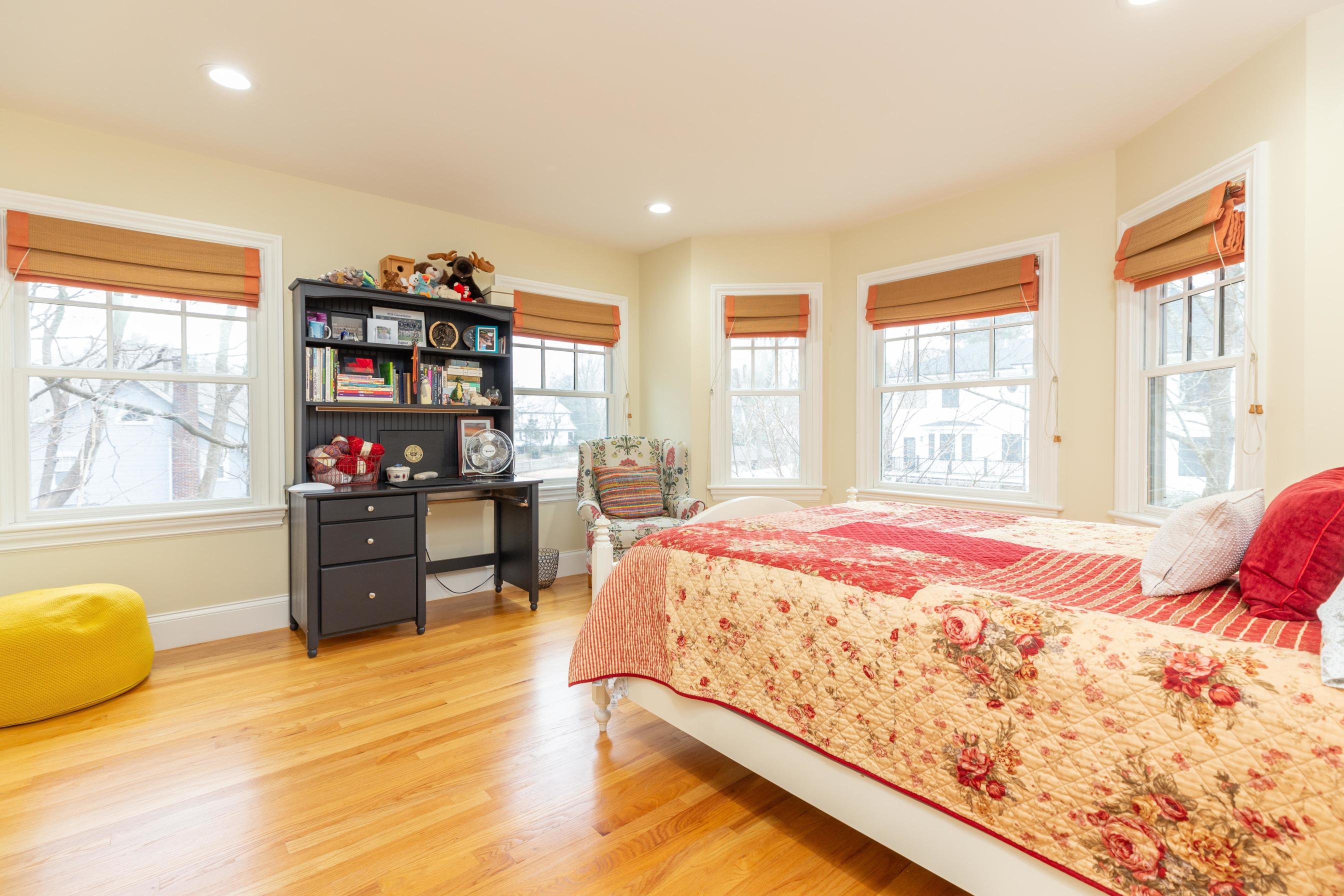 21 Endicott Street Newton, MA 02461 - Photo 24 of 37