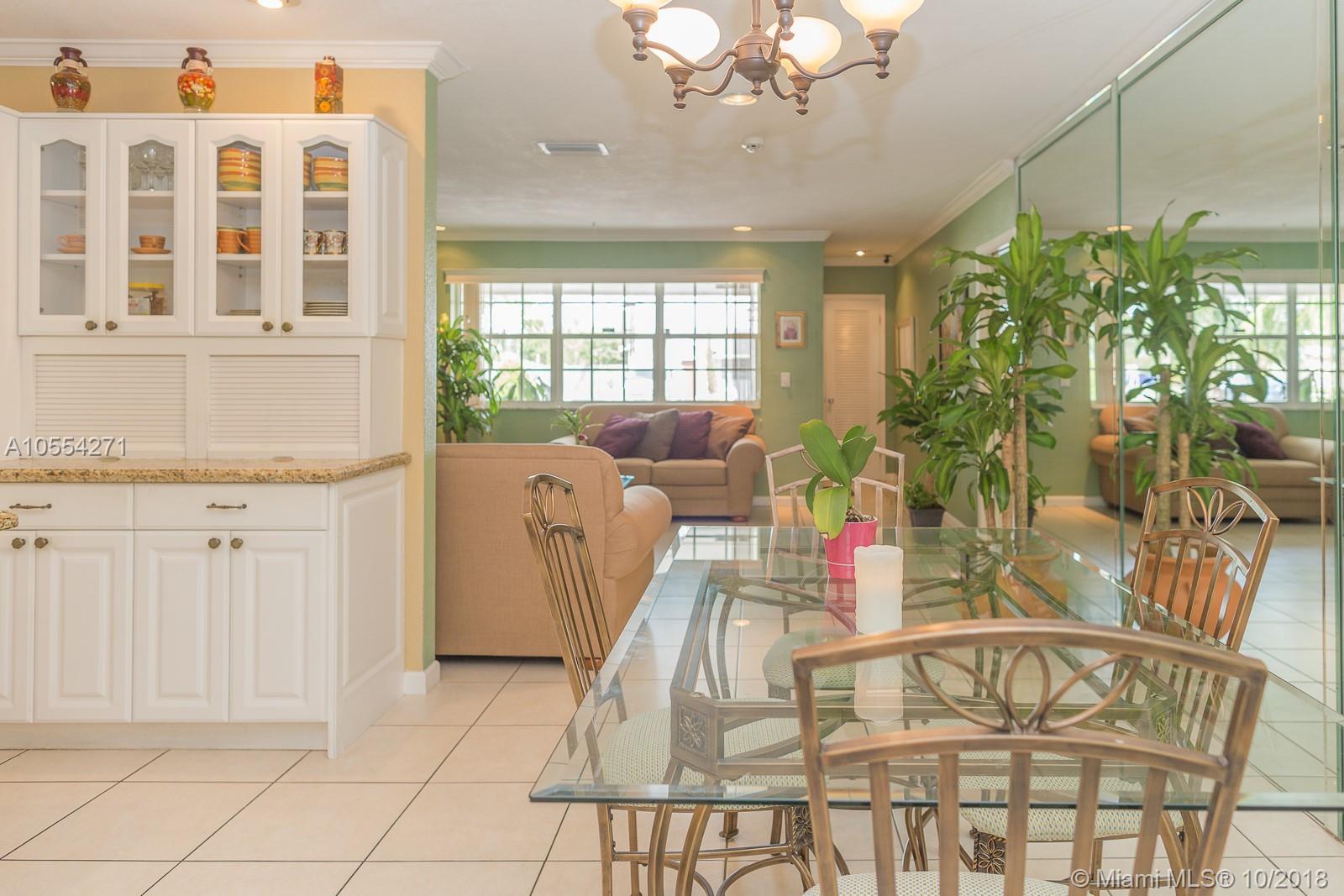 5524 Garfield Street Hollywood, FL 33021 - Photo 15 of 60