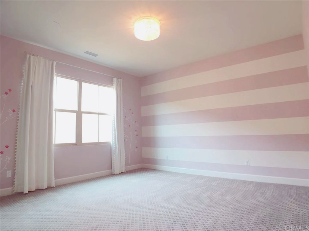 27 Statuary Irvine, CA 92620 - Photo 12 of 24