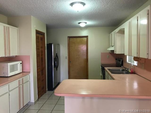 4239 Northwest 4th Street, Unit 7 Miami, FL 33126 - Photo 5 of 27
