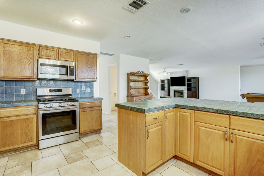 7817 Callbram Lane Austin, TX 78736 - Photo 13 of 30