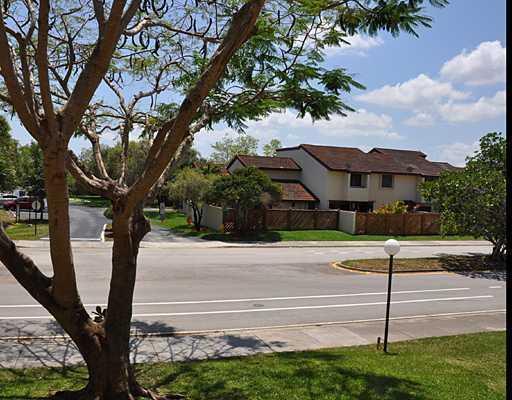 9285 Southwest 125th Avenue, Unit 206 Miami, FL 33186 - Photo 10 of 16