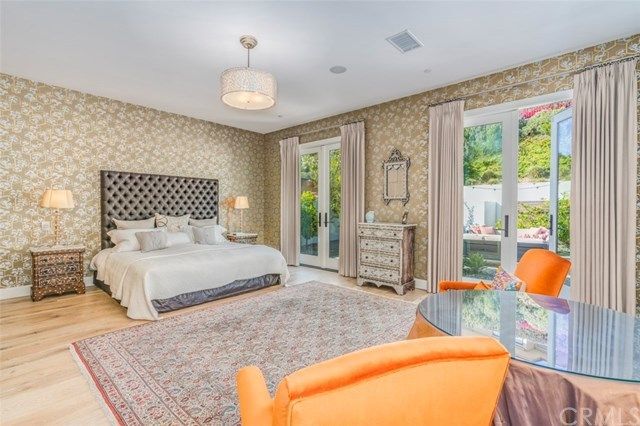 $3,900,000 | 925 Sandcastle Drive, Corona del Mar, CA 92625