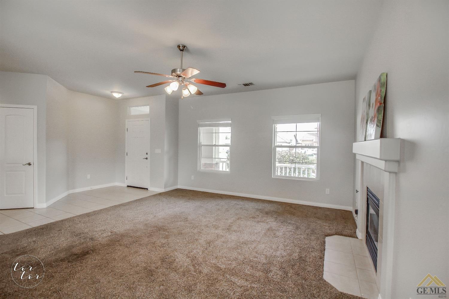 2810 Rising Mist Lane Bakersfield, CA 93313 - Photo 8 of 30 Gallery Image 8
