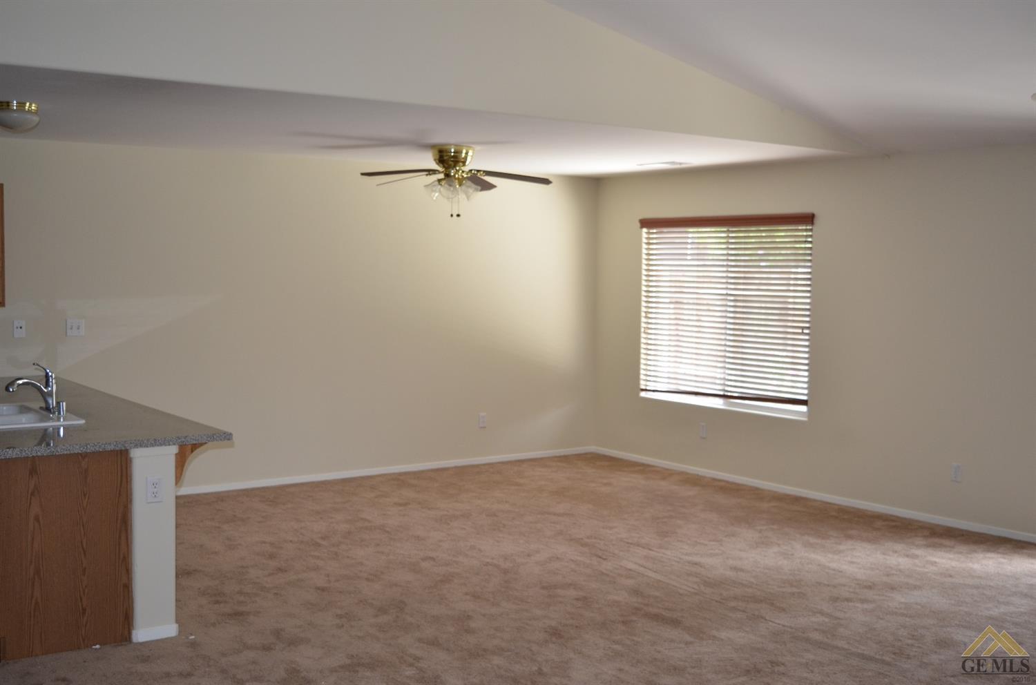 10702 High Plateau Way Bakersfield, CA 93311 - Photo 10 of 32