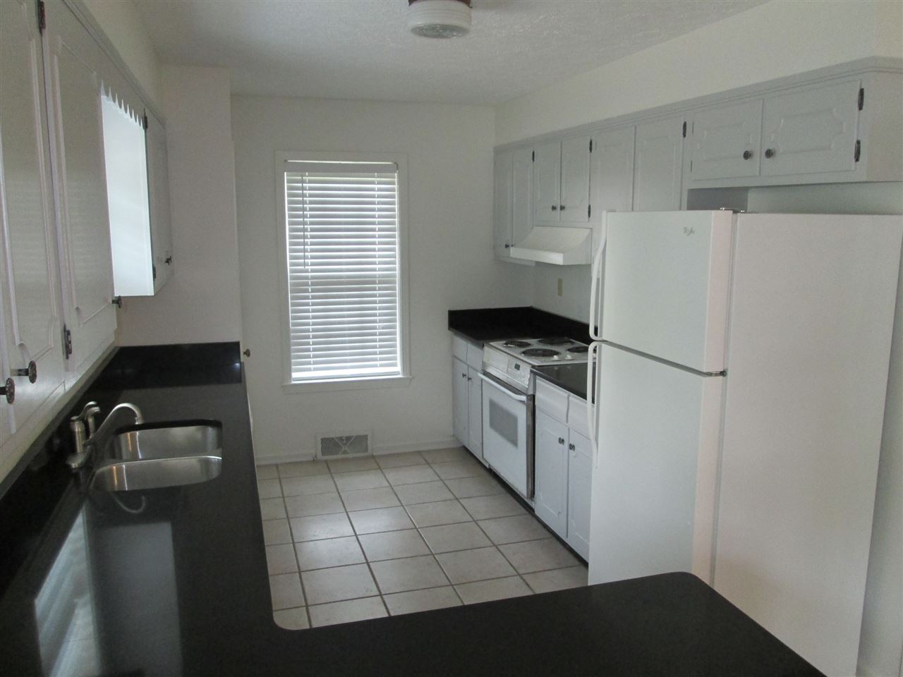 6371 Messick Road Memphis, TN 38119 - Photo 11 of 21 Gallery Image 11