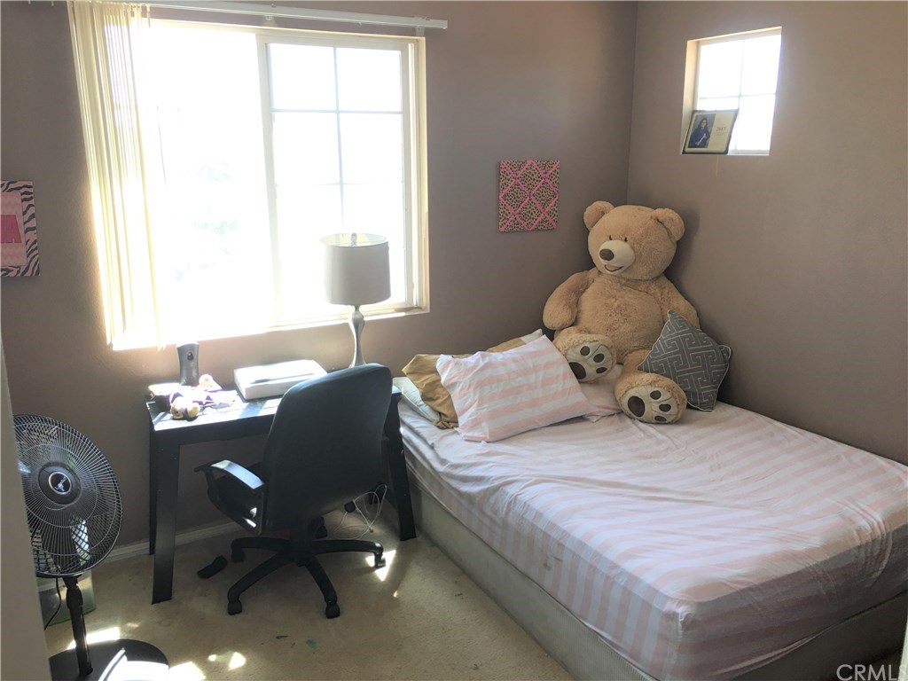 692 Apache Street San Jacinto, CA 92582 - Photo 28 of 36 Upstairs bedroom # 1