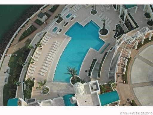 848 Brickell Key Drive, Unit 3905 Miami, FL 33131 - Photo 5 of 12