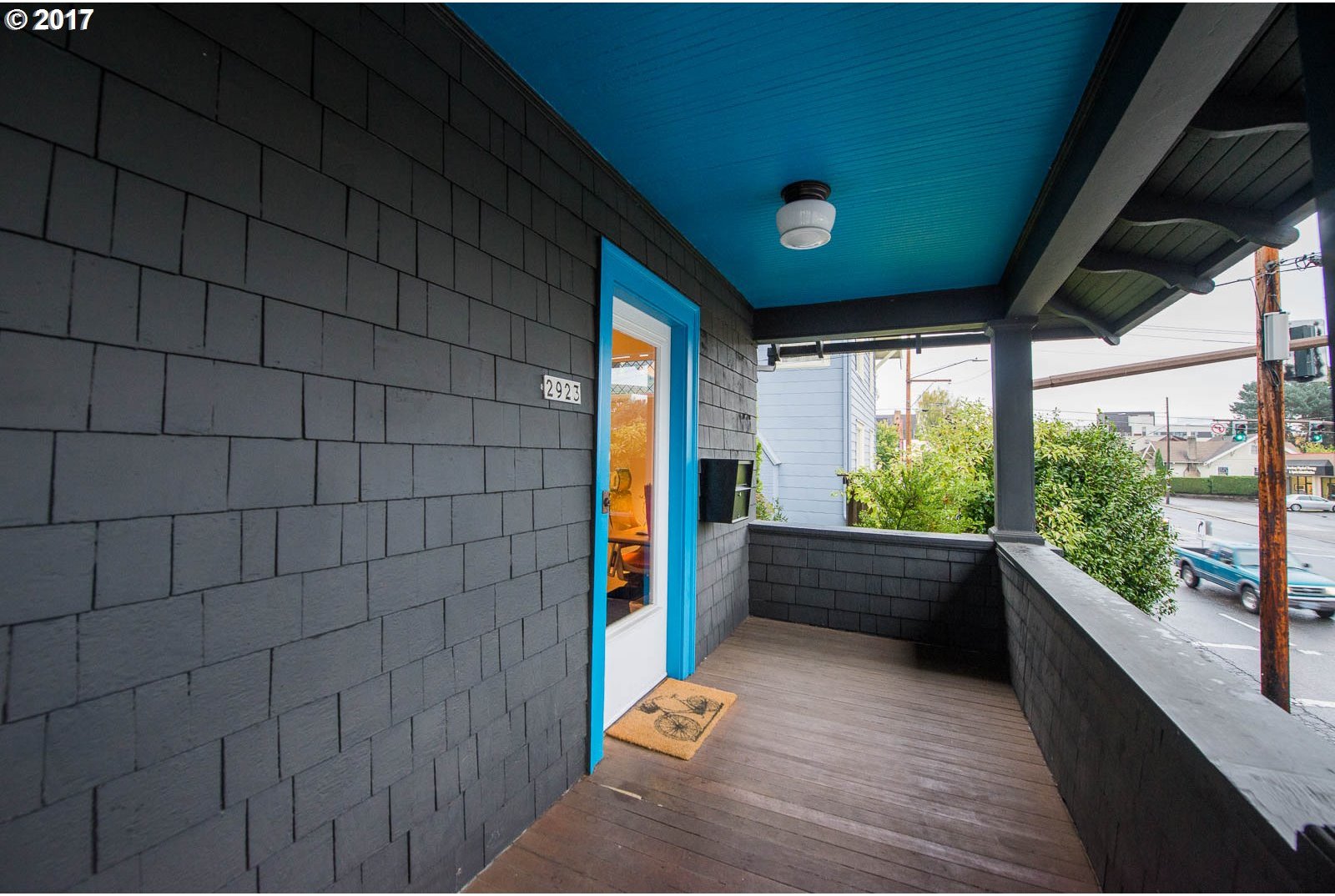 2923 Northeast Broadway Street Portland, OR 97232 - Photo 4 of 31