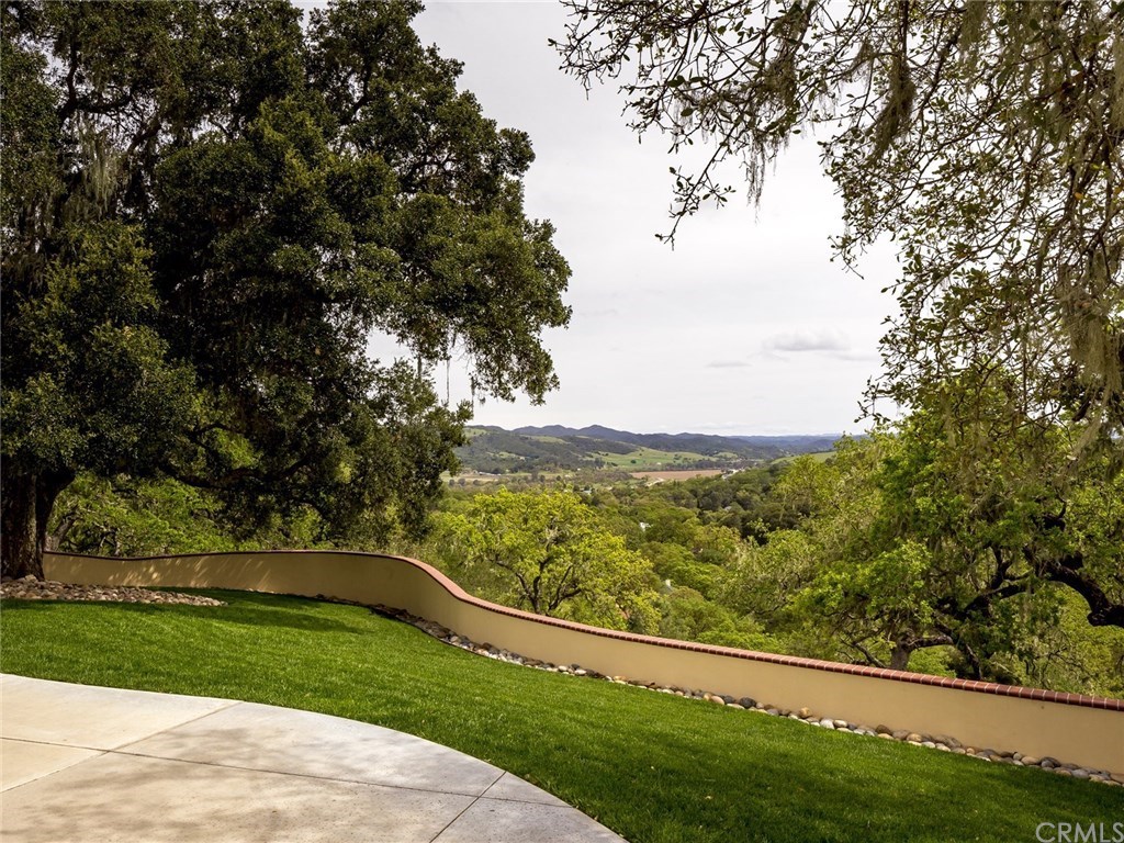 5255 Escarpa Avenue Atascadero, CA 93422 - Photo 20 of 32