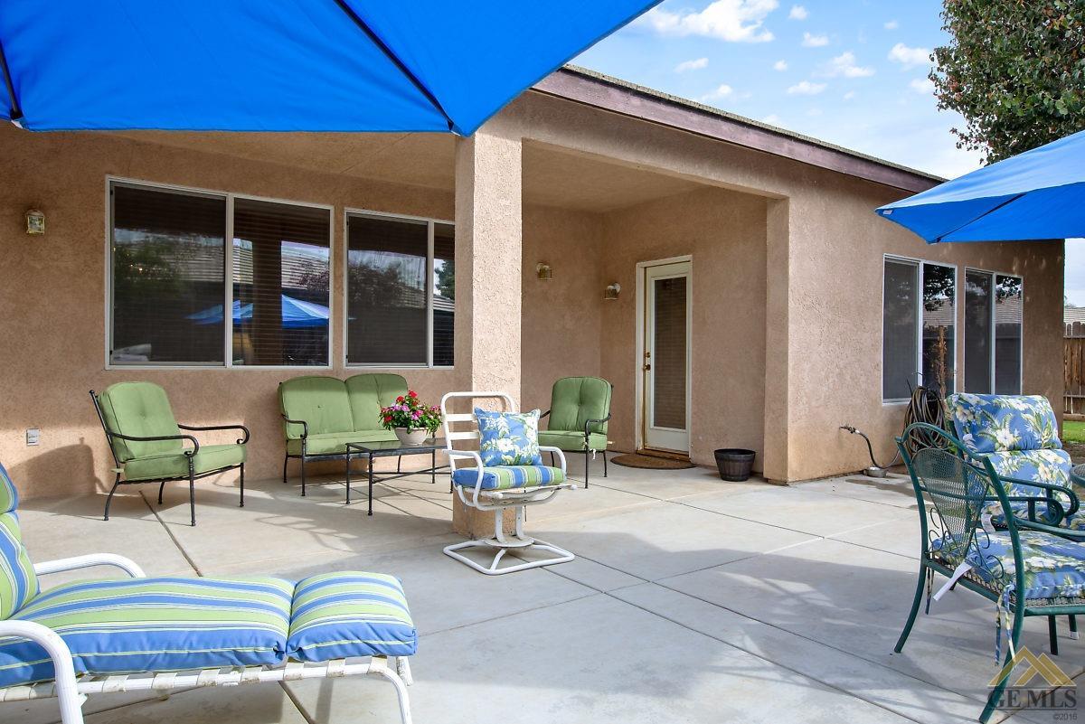 3601 Campfire Drive Bakersfield, CA 93312 - Photo 36 of 40