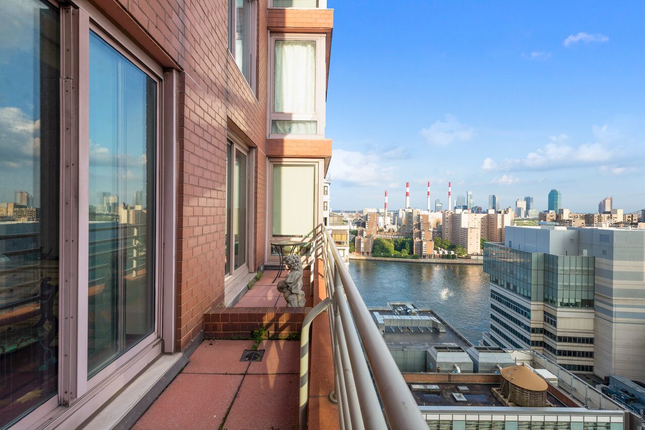 524 East 72nd Street, Unit 22D Manhattan, NY 10021 - Photo 10 of 19