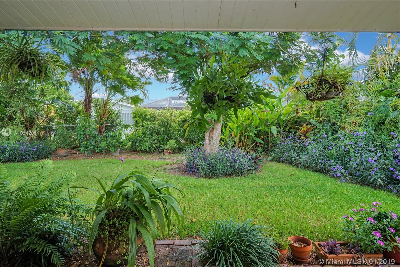 8410 Southwest 201st Street Cutler Bay, FL 33189 - Photo 20 of 46