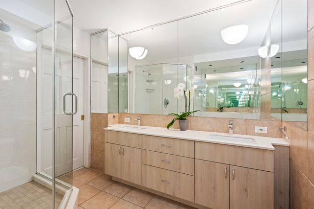 $1,500,000 | 300 East 59th Street, Unit 605 | Sutton Place