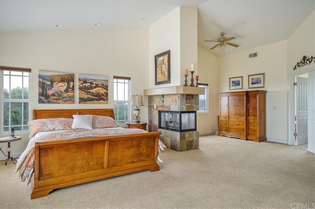 757 Duntov Drive Arroyo Grande, CA 93420 - Photo 20 of 40 Master Suite