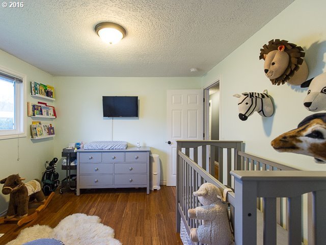 6905 Southwest 206th Place Aloha, OR 97078 - Photo 10 of 29 Gallery Image 10