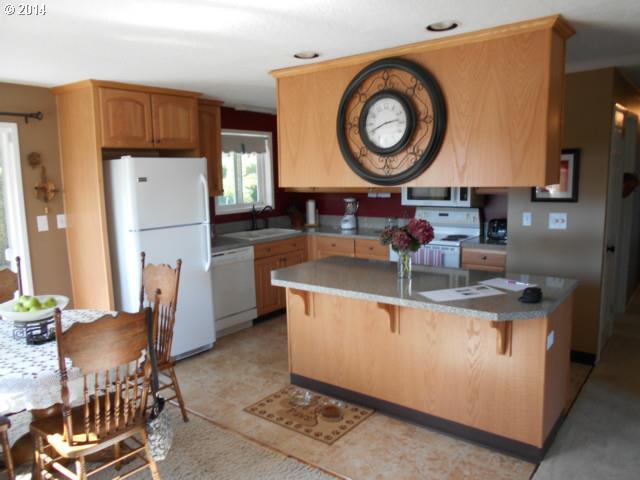 1607 Sallal Road Woodburn, OR 97071 - Photo 8 of 13 Gallery Image 8