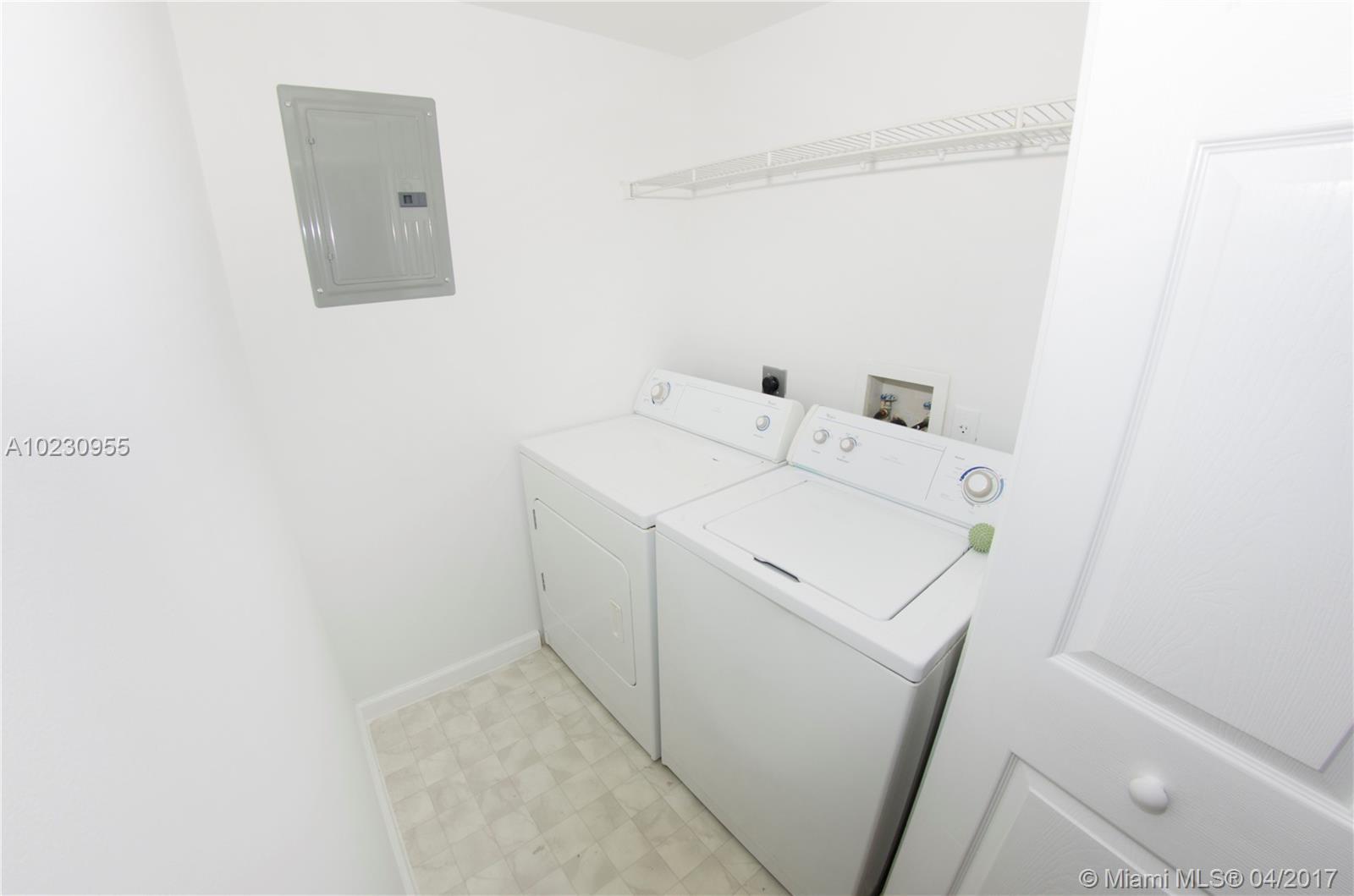 17150 North Bay Road, Unit 2708 Sunny Isles Beach, FL 33160 - Photo 35 of 35