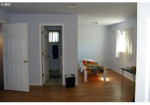 1056 Horseshoe Bend Road Centerville, WA 98613 - Photo 14 of 32 Gallery Image 14