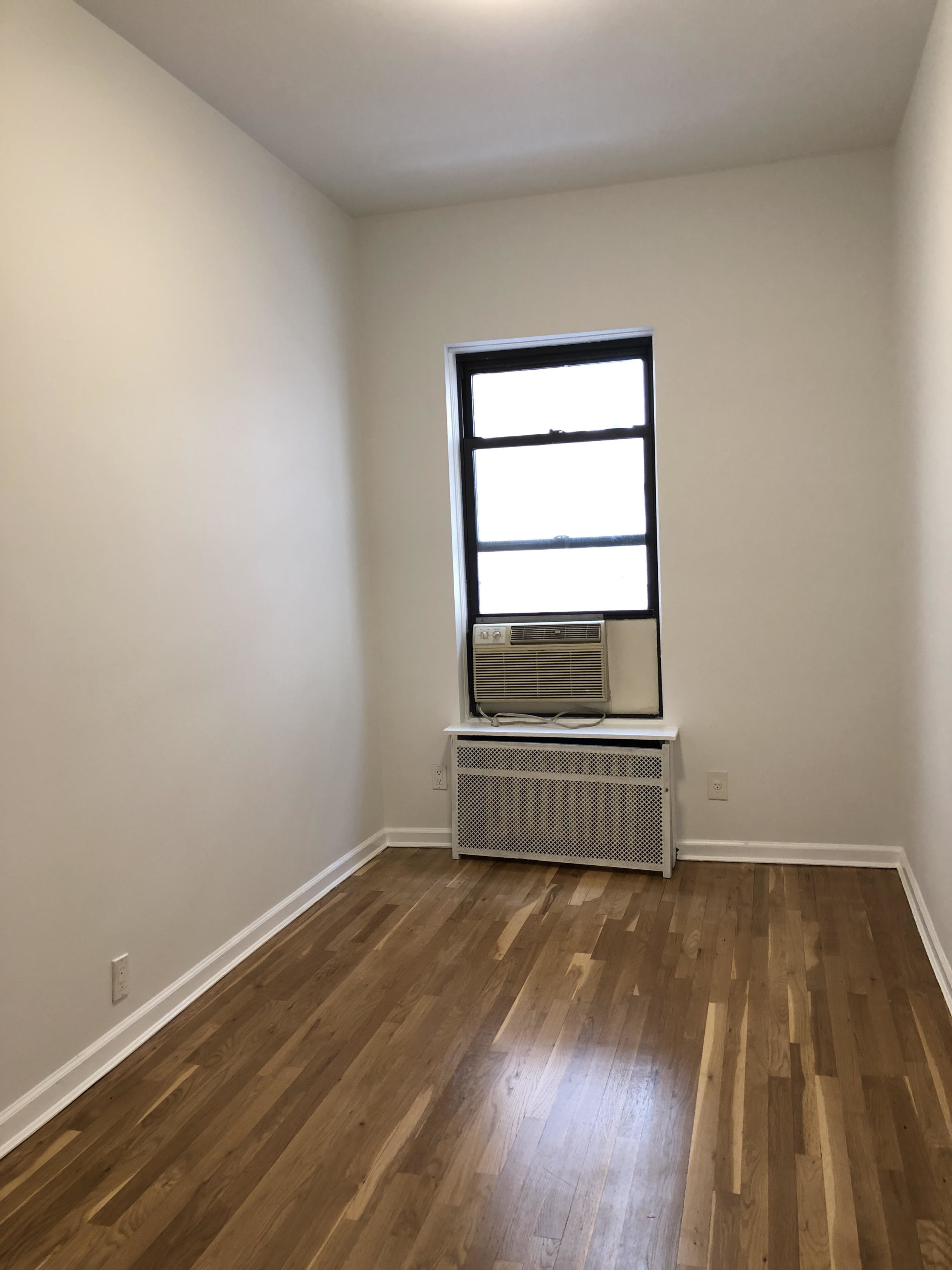 43 West 76th Street, Unit 4B Manhattan, NY 10023 - Photo 6 of 6