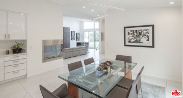 22719 Federalist Road Calabasas, CA 91302 - Photo 14 of 23