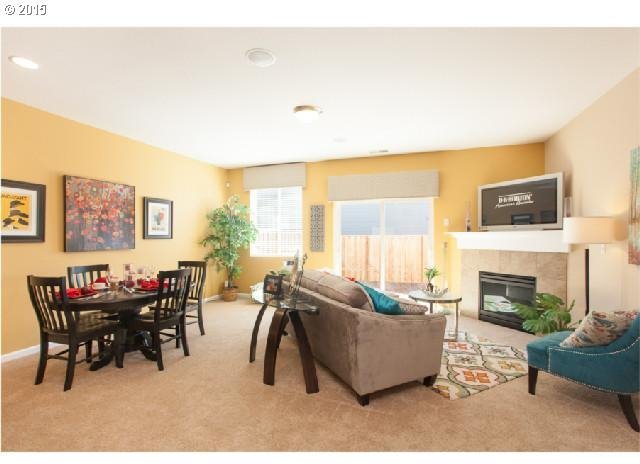 12208 Southwest Versailles Road Portland, OR 97224 - Photo 4 of 13 Gallery Image 4