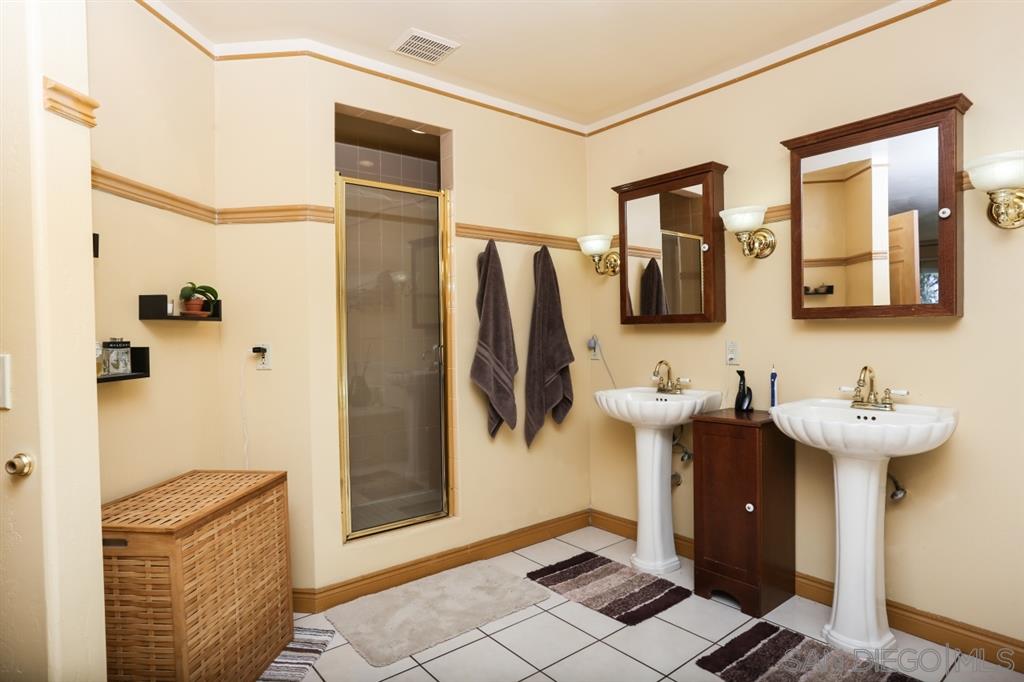 18921 Highway 94 Dulzura, CA 91917 - Photo 13 of 25 Large master bath room with walk-in shower