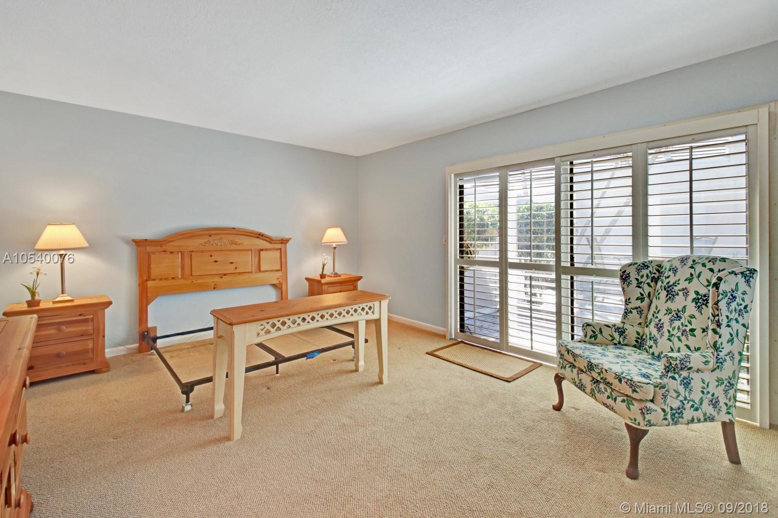 17040 Traverse Circle Jupiter, FL 33477 - Photo 19 of 39