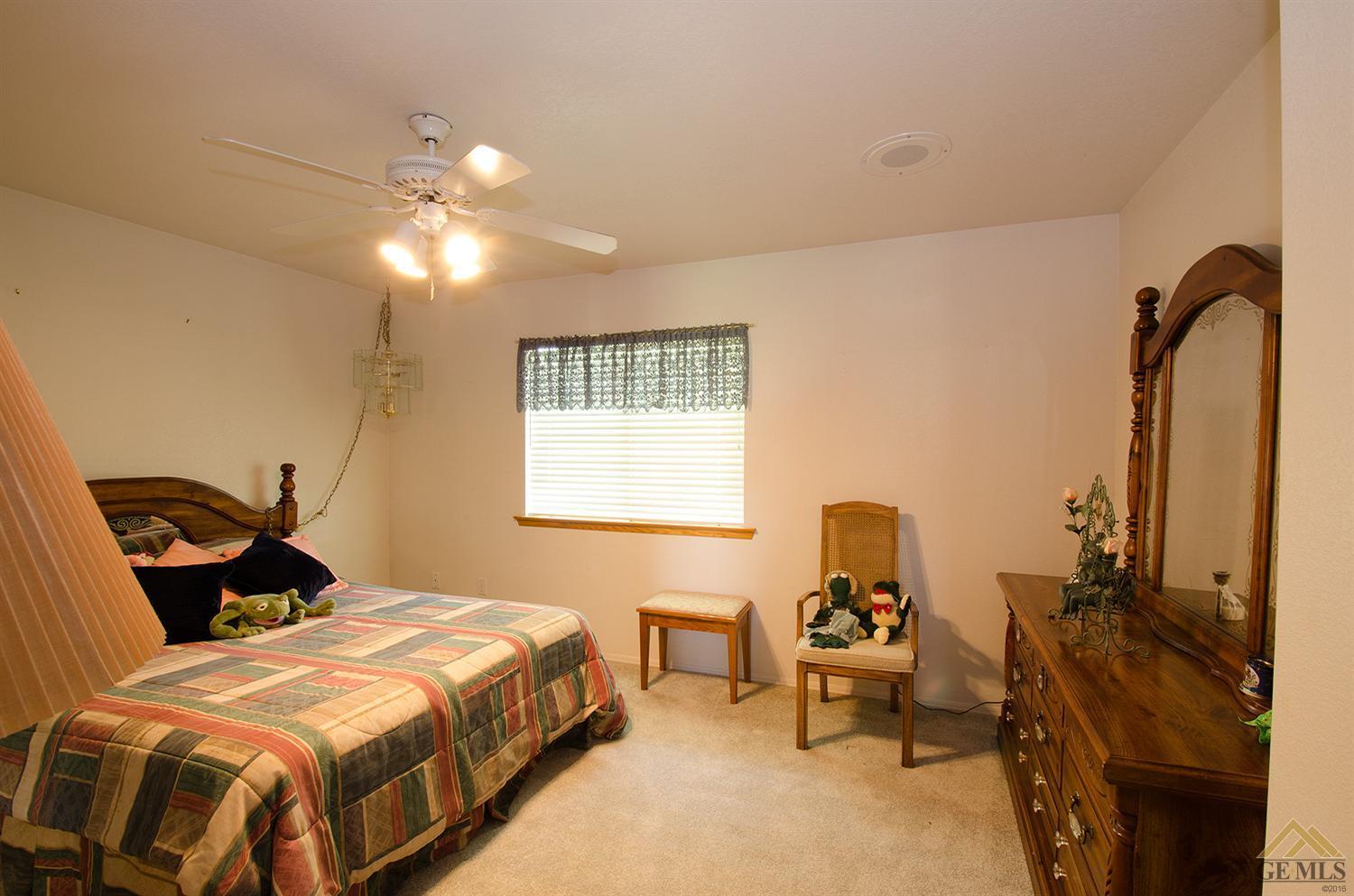 6905 Lindsay Road Bakersfield, CA 93313 - Photo 22 of 36 Gallery Image 22