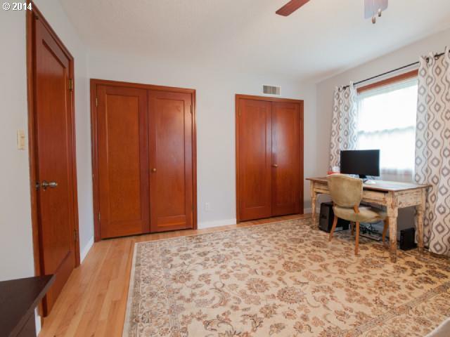 11545 Southwest Greenburg Road Tigard, OR 97223 - Photo 15 of 16 Gallery Image 15