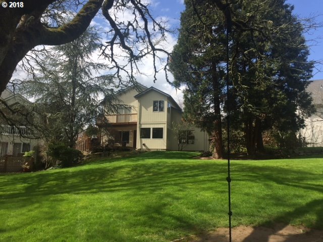 1267 Northwest Weybridge Way Beaverton, OR 97006 - Photo 3 of 28