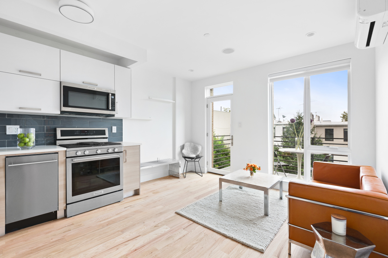 140 Quincy Street, Unit 5 Brooklyn, NY 11216 - Photo 3 of 10