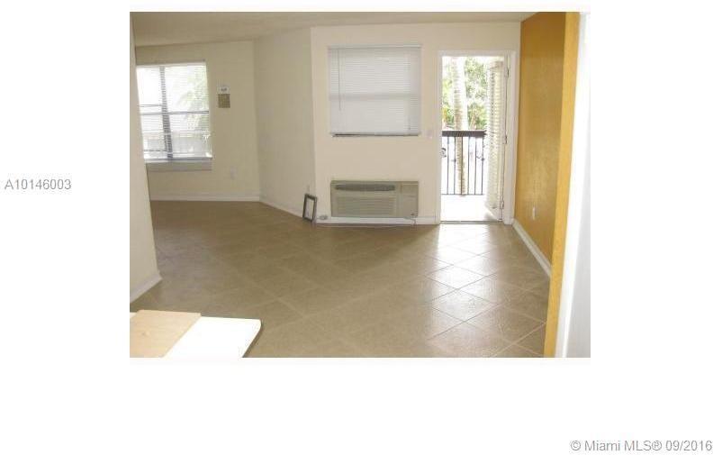 4581 West McNab Road, Unit 17 Pompano Beach, FL 33069 - Photo 4 of 8