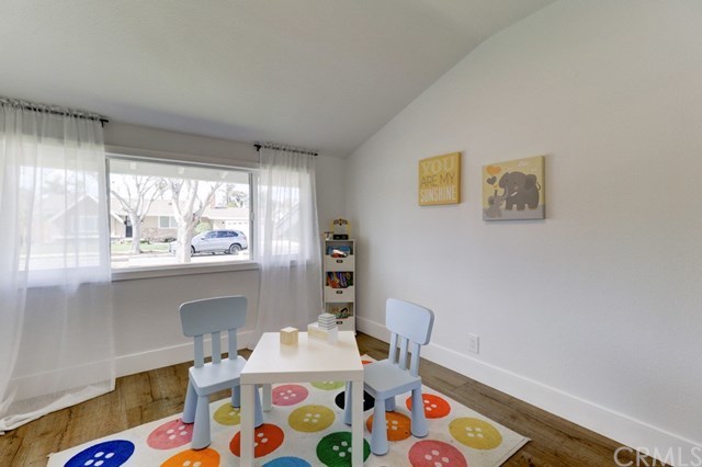 2444 Fordham Drive Costa Mesa, CA 92626 - Photo 18 of 50