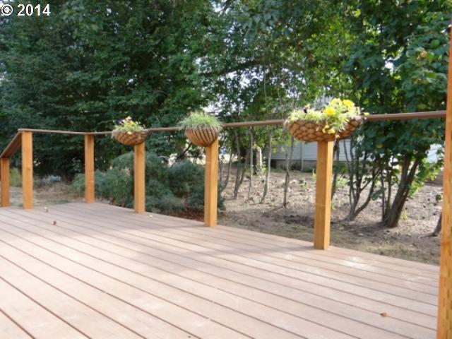 4820-4822 Southwest Taylors Ferry Road Portland, OR 97219 - Photo 16 of 16 Gallery Image 16