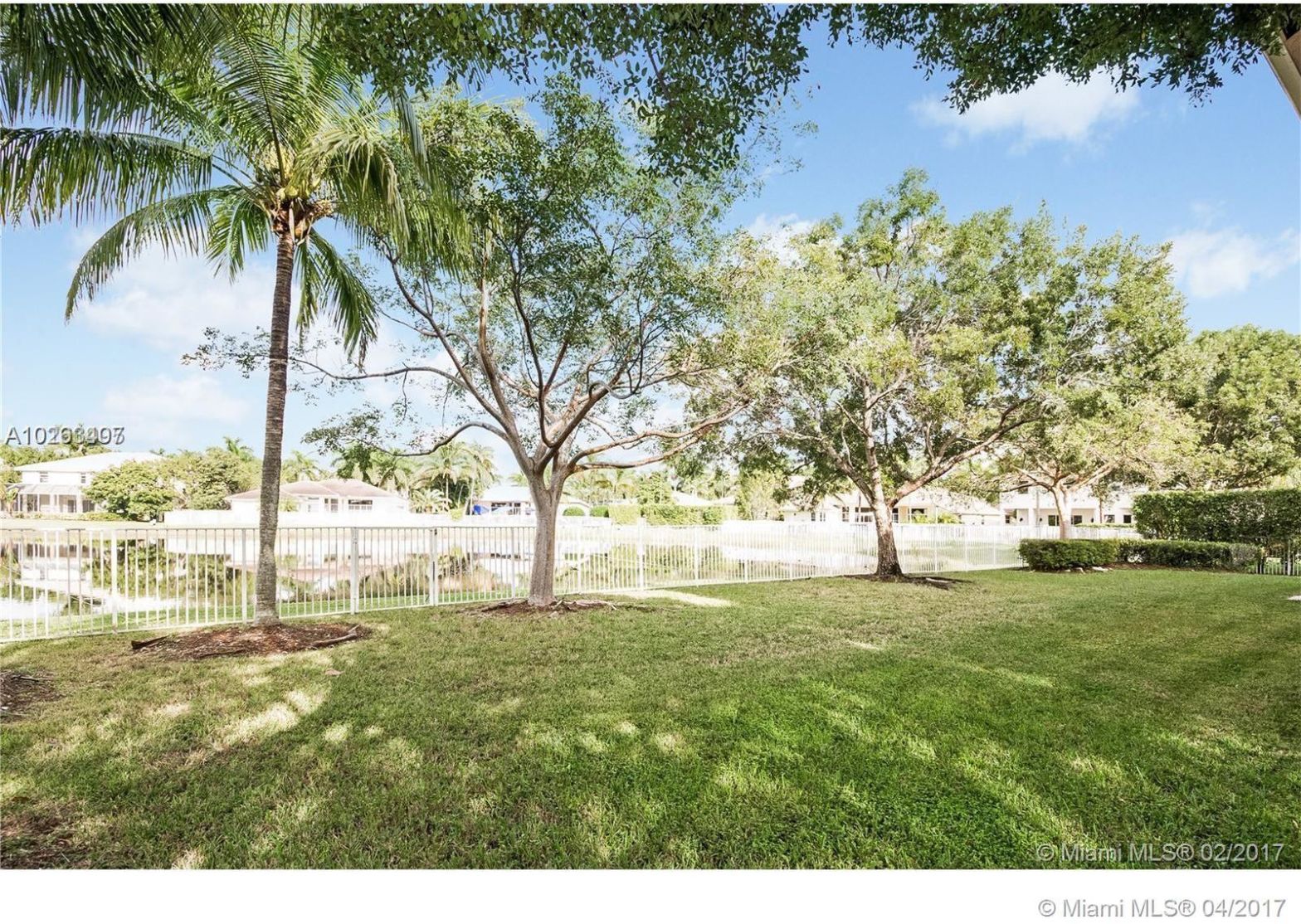 Savanna Weston, FL 33327 - Photo 14 of 27