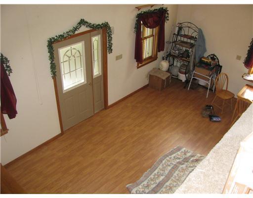 876 Ralphton Road Stoystown, PA 15563 - Photo 7 of 17 Gallery Image 7