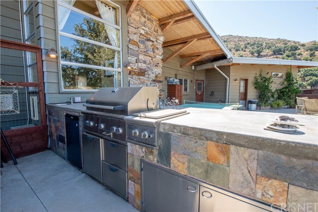 7300 Santa Susana Pass Road Simi Valley, CA 93063 - Photo 16 of 28