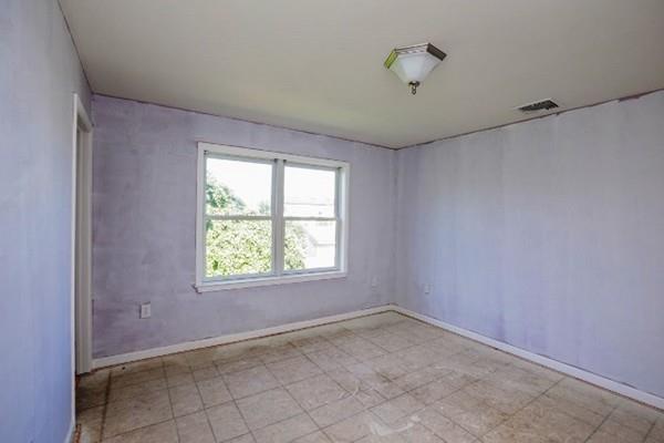 22 Lea Lane Fall River, MA 02721 - Photo 13 of 20 Gallery Image 13