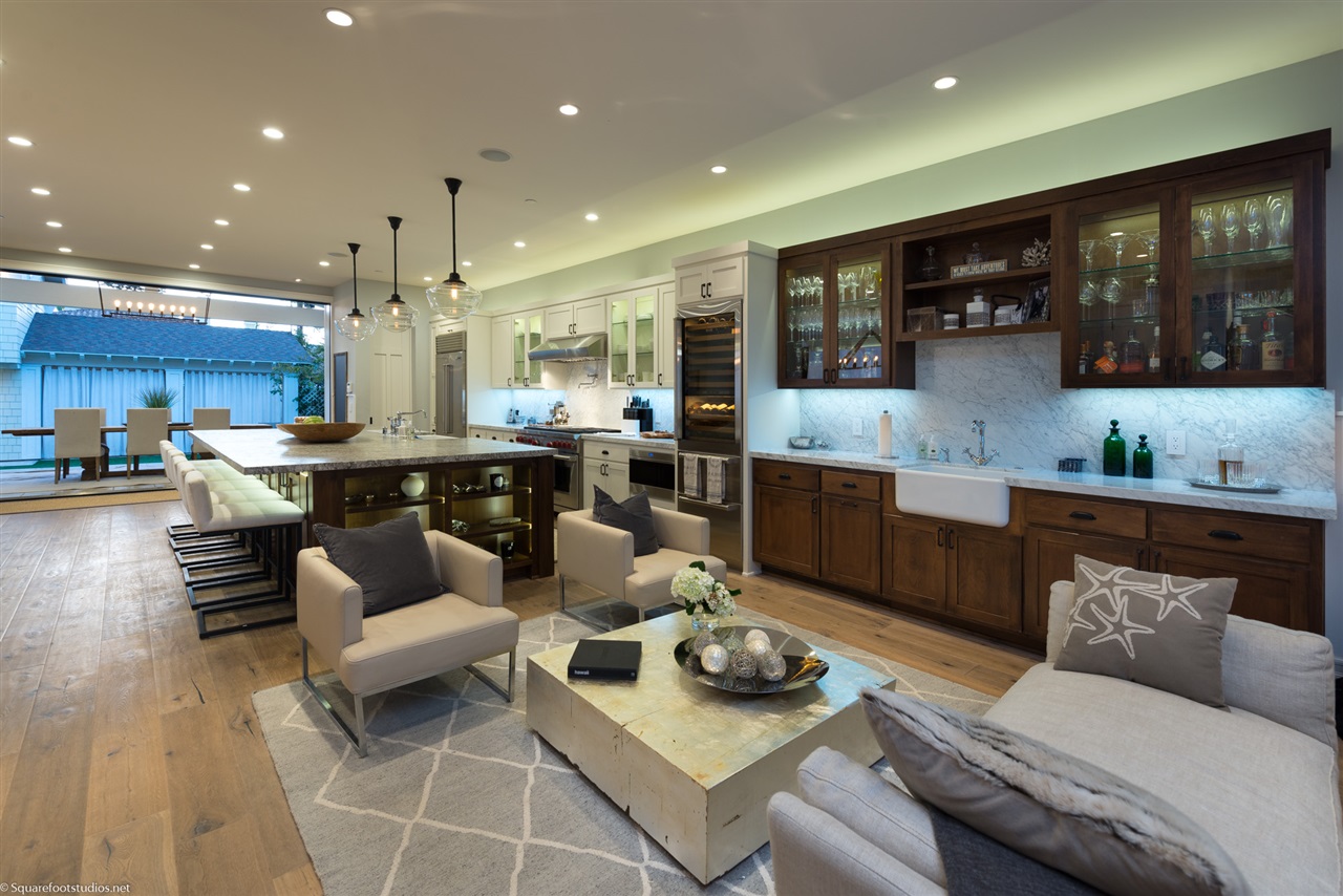 854 A Avenue Coronado, CA 92118 - Photo 2 of 25