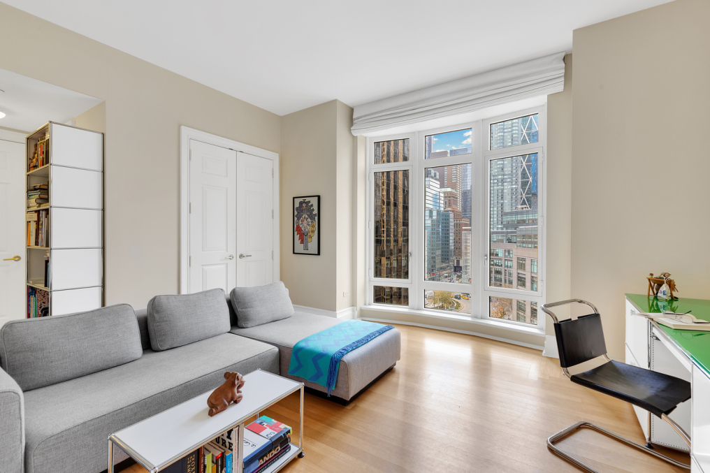 15 Central Park West, Unit 14G Manhattan, NY 10023 - Photo 8 of 15