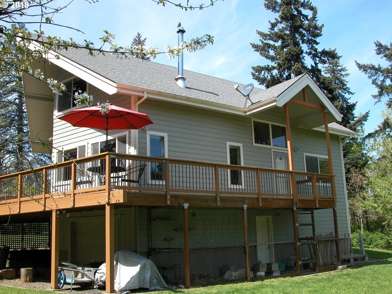 1549 Markham Road Hood River, OR 97031 - Photo 4 of 27 Gallery Image 4