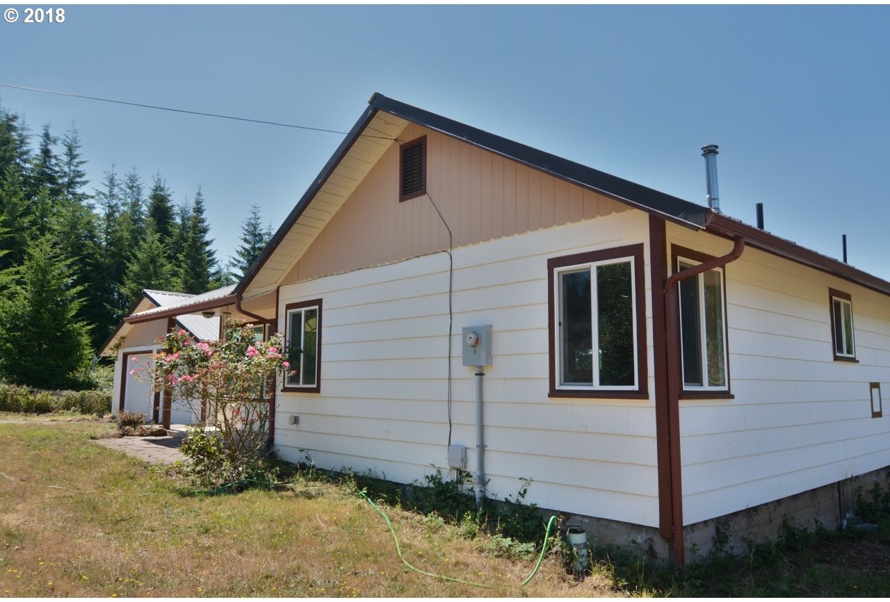 57490 Crest Acres Road Coquille, OR 97423 - Photo 15 of 23 Gallery Image 15